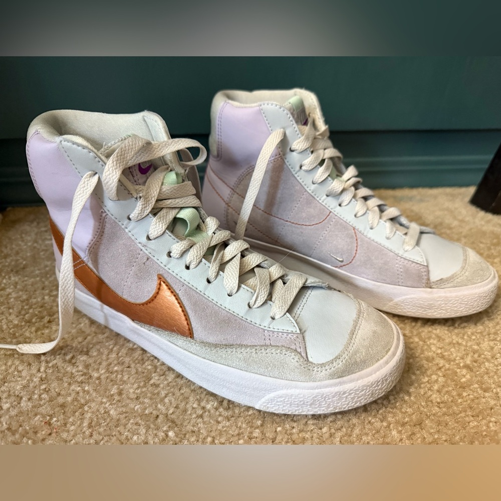 Nike Mid 77 Blazer barely grape metallic copper shoes